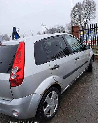 Ford Fiesta cena 5500 przebieg: 310000, rok produkcji 2006 z Kleczew małe 497
